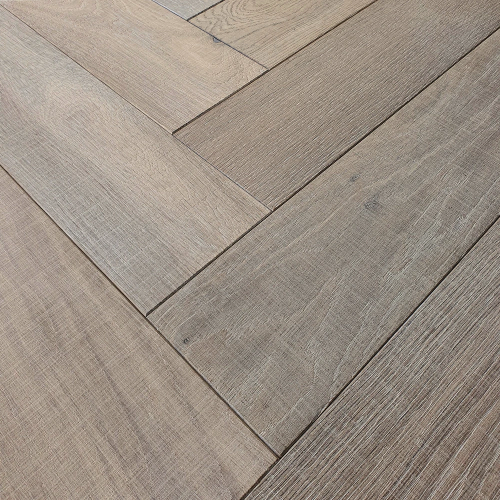 Fischgrät Eiche Cristal Grey - Sägerau Räuchereiche grau-braun