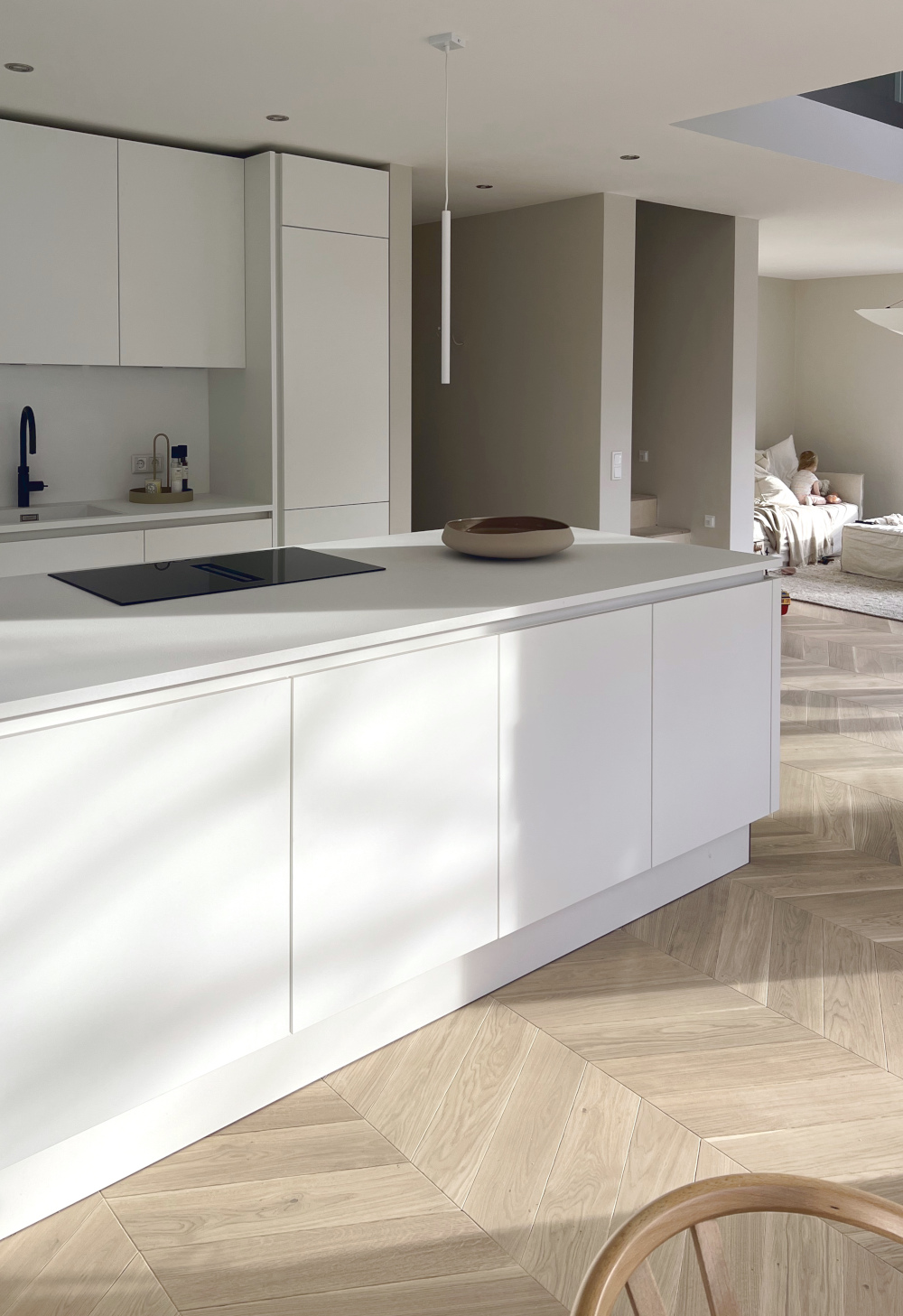 Franz. Fischgrät Eiche Creamy Pony  Chevron Eichenparkett Küche