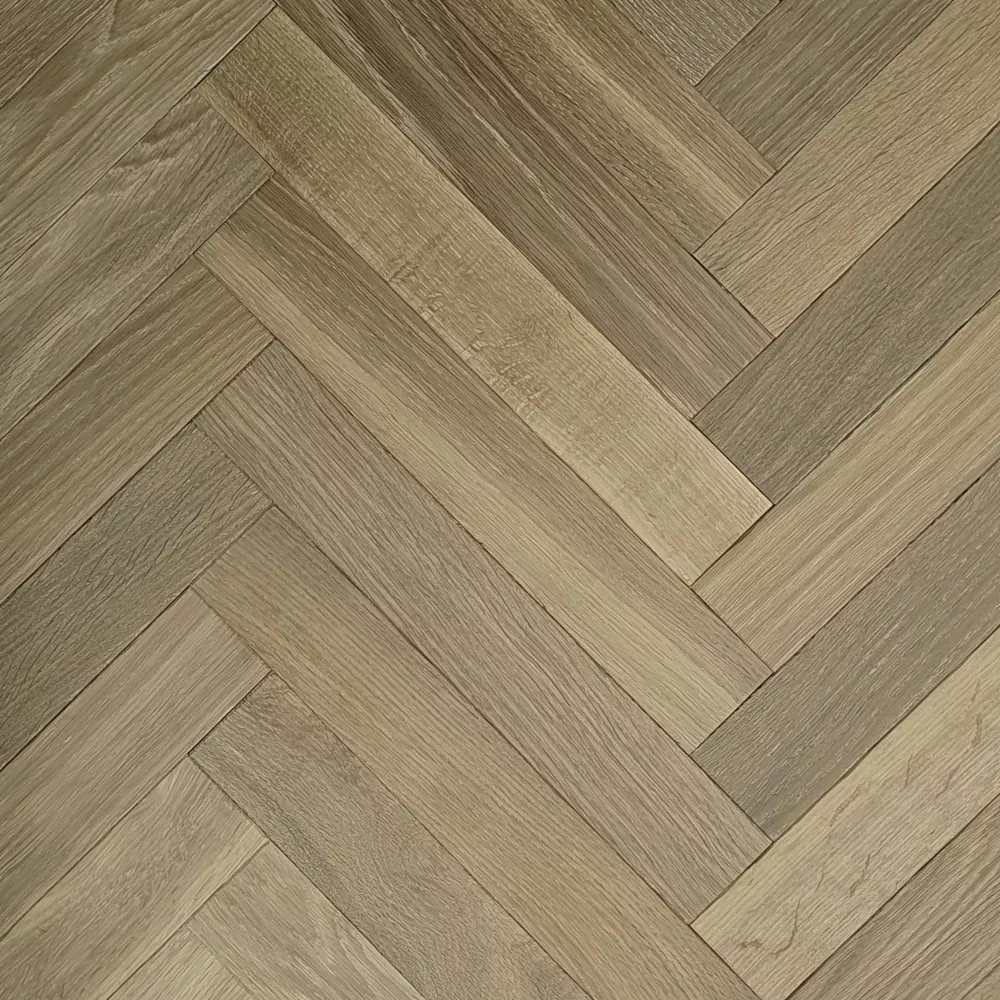 Räuchereiche, antik bearbeitet