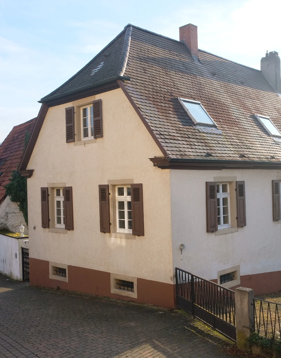 Sanierung des alten Pfarrhauses