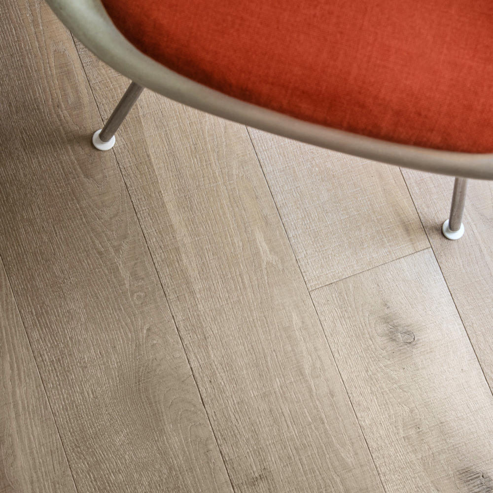 Eiche Cristal Grey - Sägerau (geräuchert) Räuchereiche grau-braun