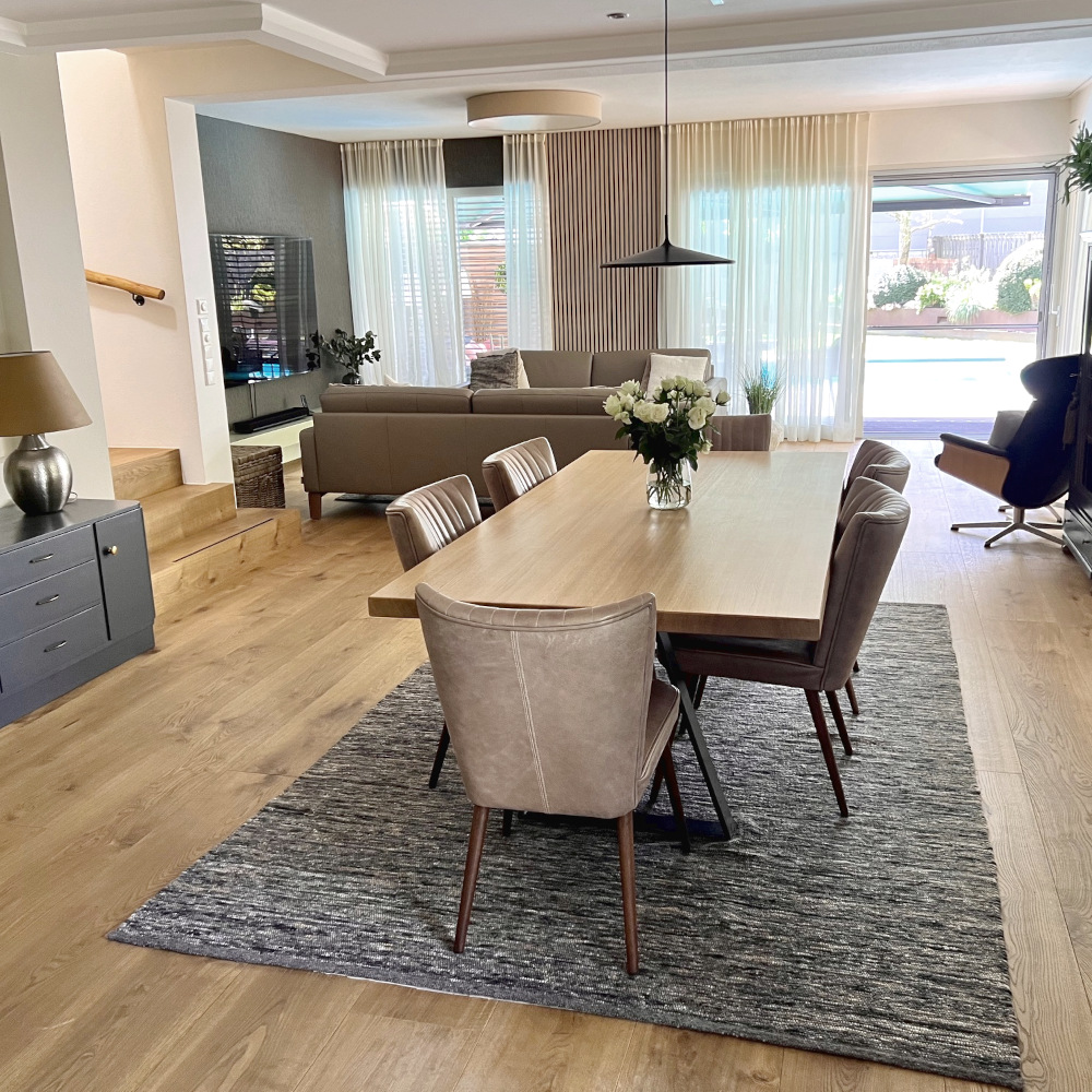 Dielen Eiche Orantico - Wirtshausboden  Stark strukturierte Eichendielen