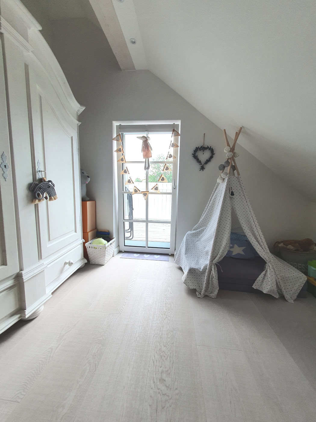 Breite Dielen, Landhausdielen, weiße Dielen