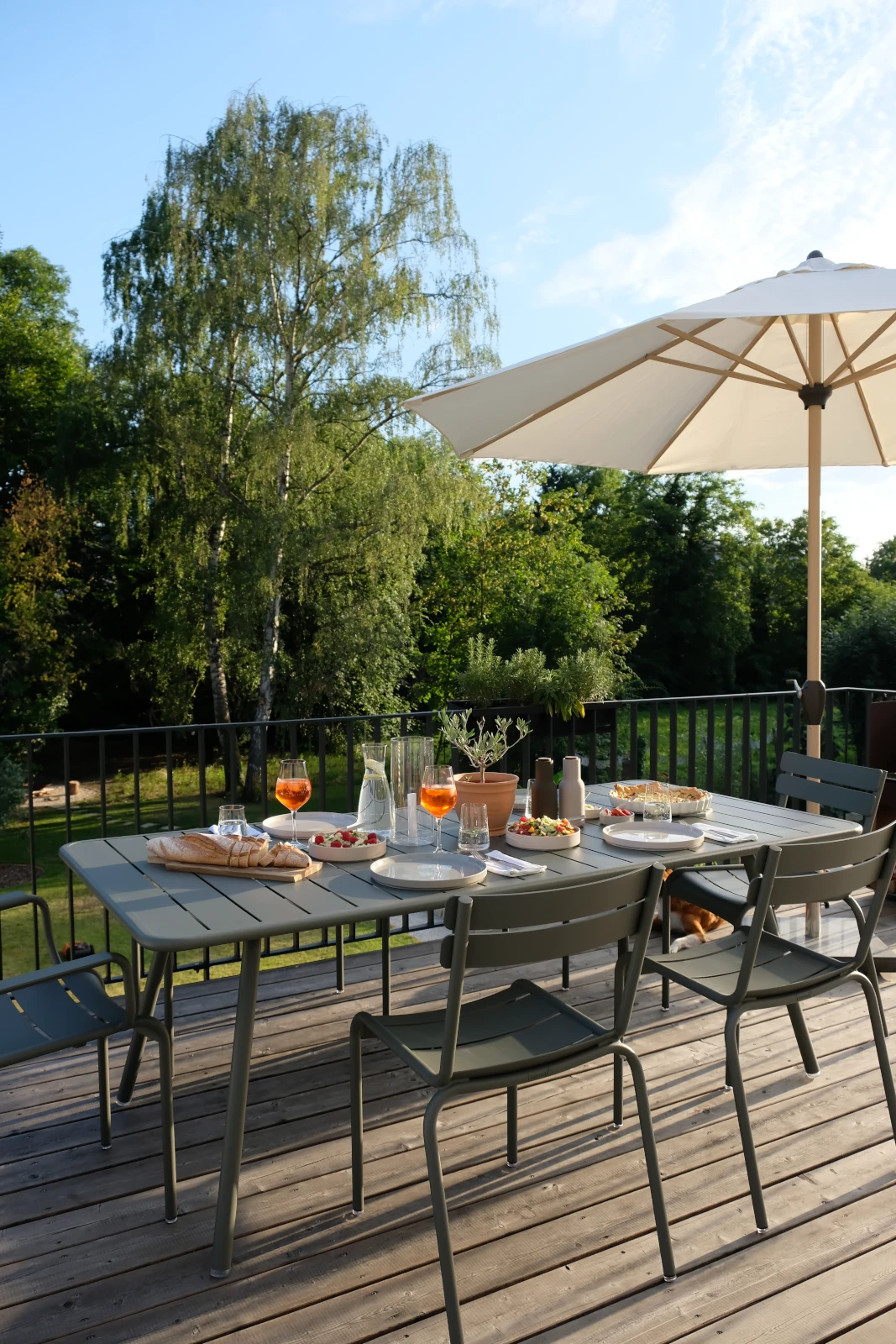 Terrasse des sanierten alten Pfarrhauses