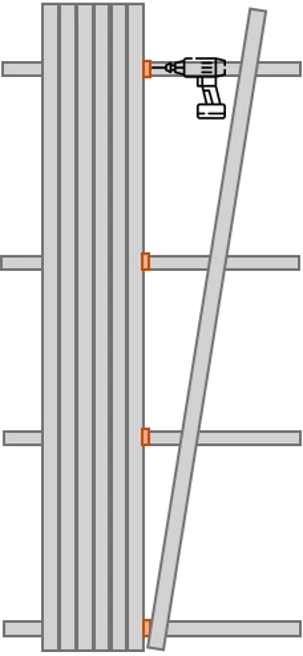 Montage der einzelnen Lamellen mit Schraubkrallen auf einer Unterkonstruktion Montage von Wandelementen auf einer Unterkonstruktion