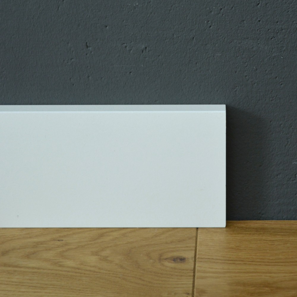 Sockelleiste MDF weiß kantig, 100 x 16 mm Leisten mit gerader Kante