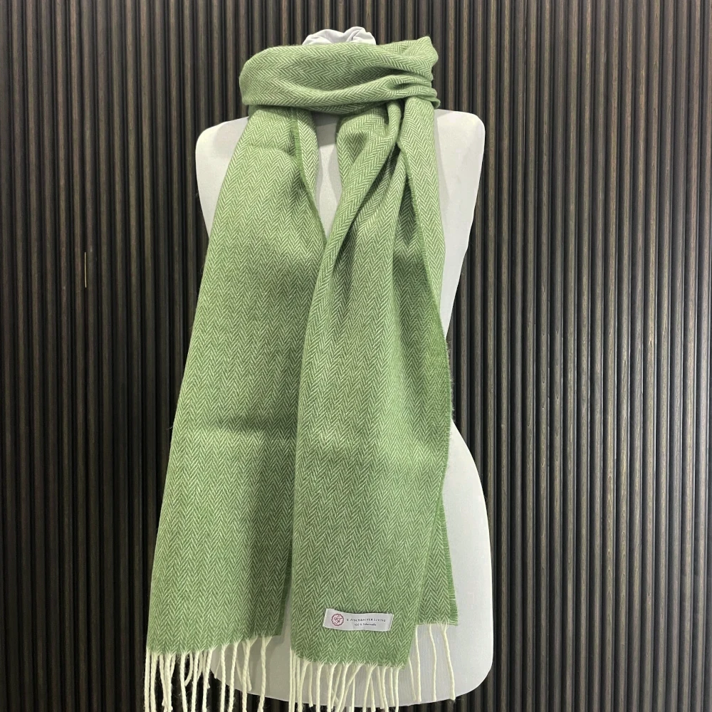 Weicher Wollschal aus Schurwolle, Irish Vibes Grüner Wollschal