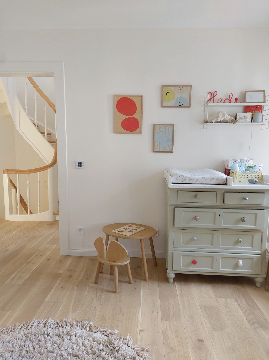 Helle Eichendielen Kinderzimmer