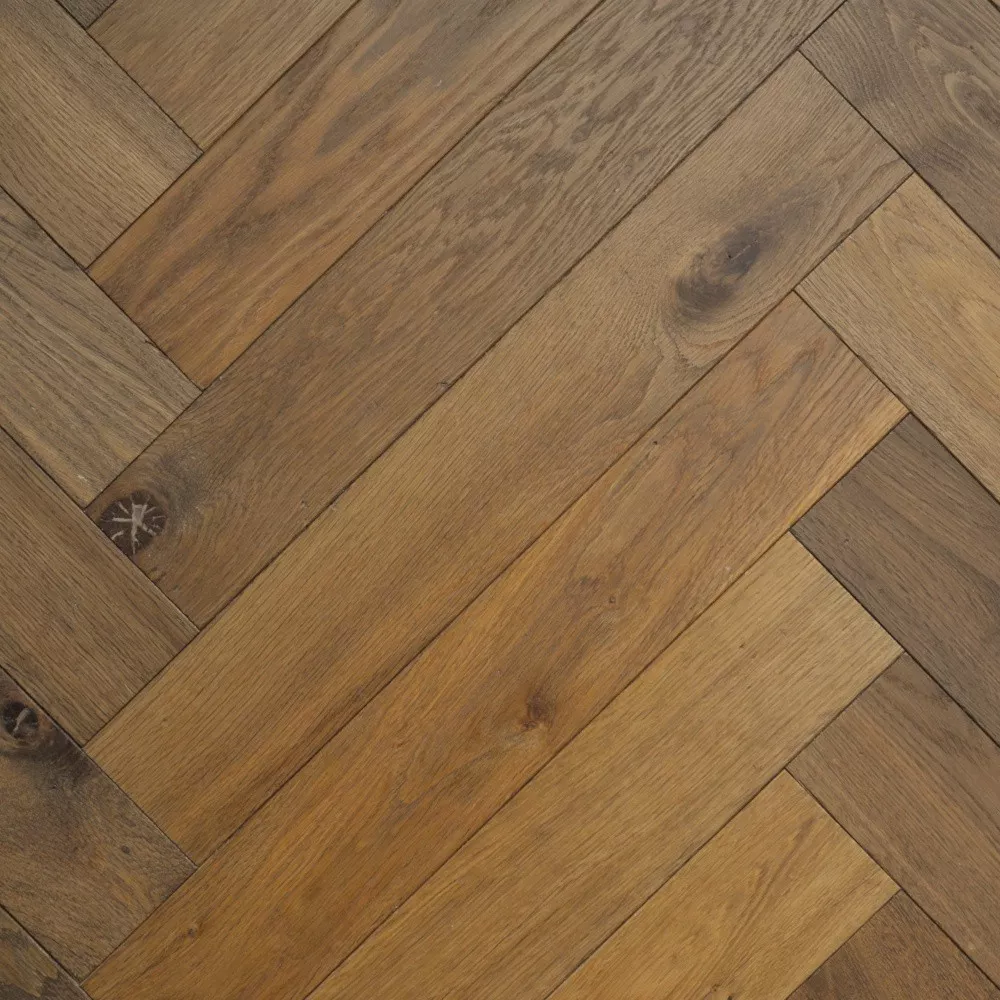 Räuchereiche Antik-Parkett Fischgrät