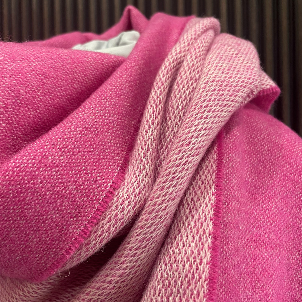 Großer Schal, pink, Stola, Schultertuch, Dirndltuch, Merinowolle