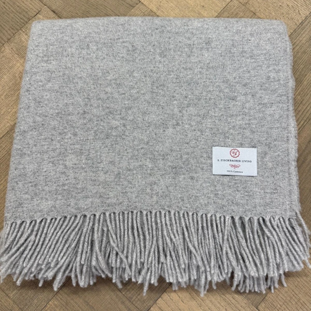 Plaid 100 % Cashmere - Classic Grey