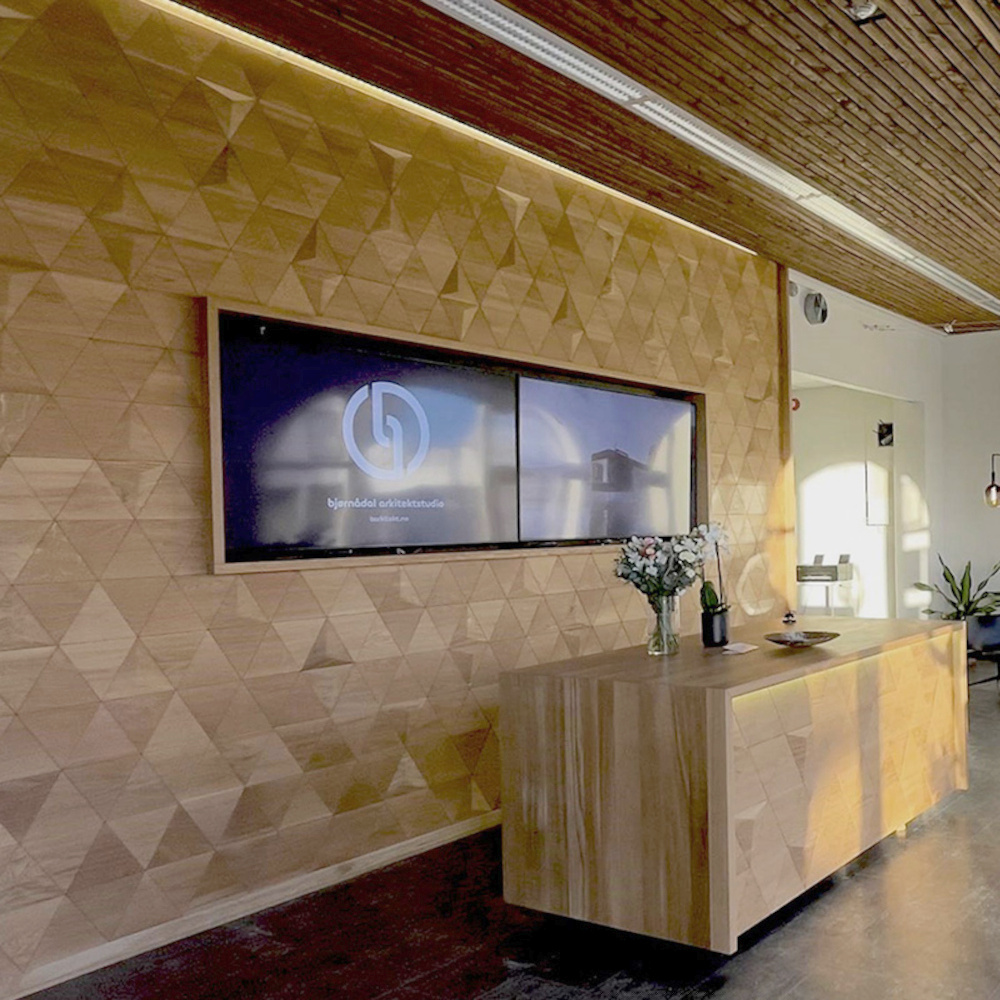 Wanddesign Exclusiv Dreieck (2D) kombiniert mit Pyramide (3D) Wandverkleidung Echtholz