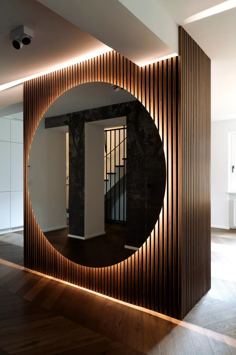 Chevron Räuchereiche