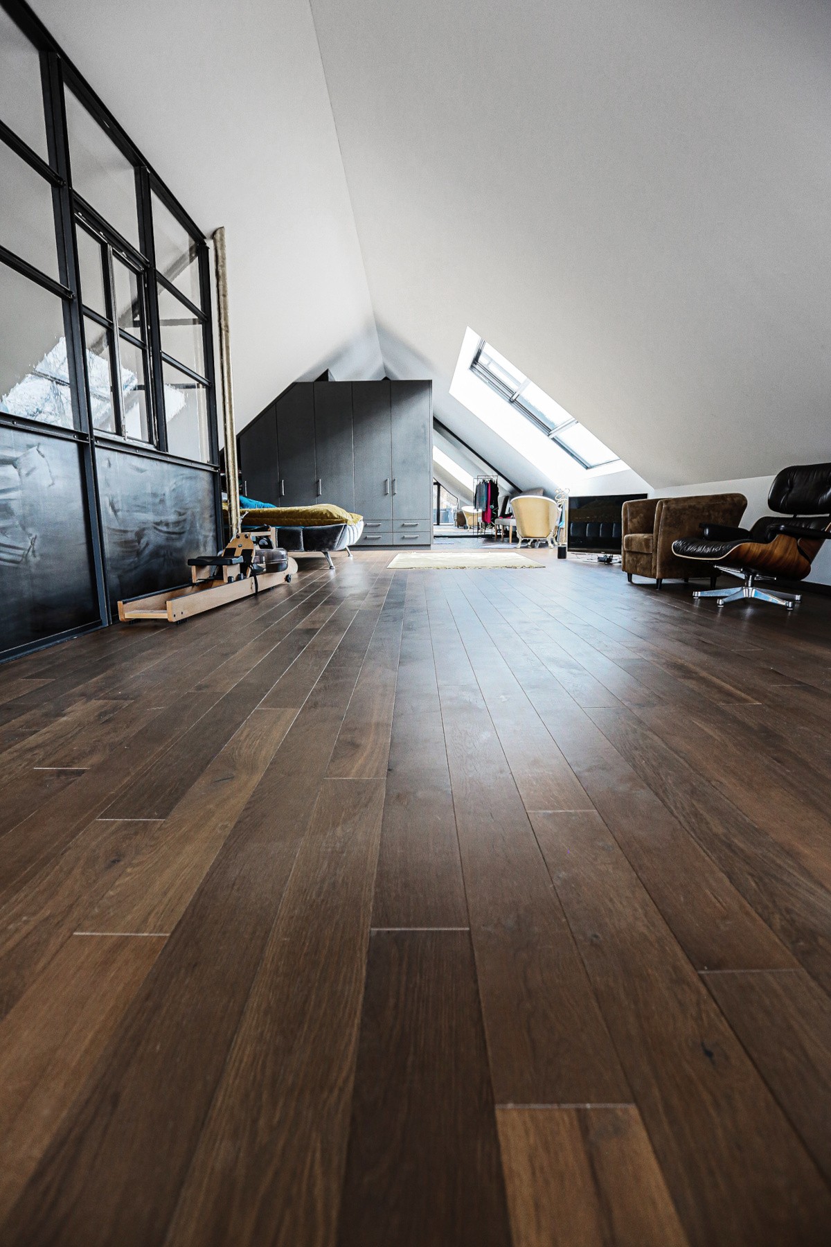 Geräucherte Landhausdielen Eiche Dachgeschoss