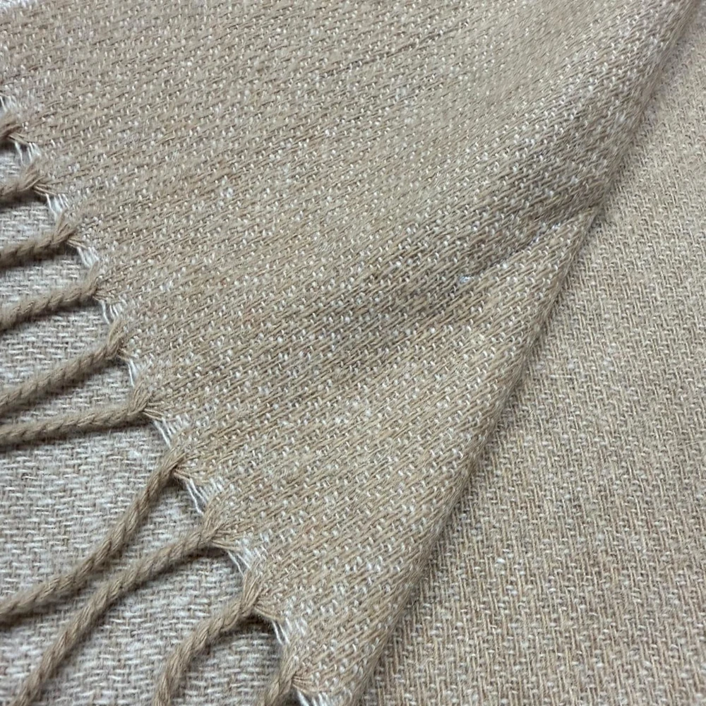 Plaid 100 % Cashmere - Natural & Camel Plaid 100 % Cashmere - Natural & Camel