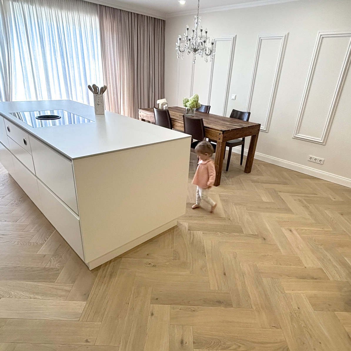 Helles Fischgrätparkett, Herringbone, Küche