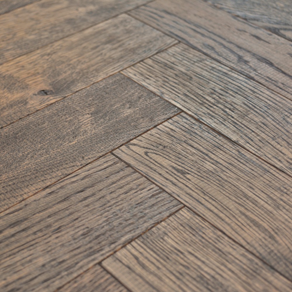 Fischgrät Eiche Antik Chestnut Horse Braunes Fischgrätparkett