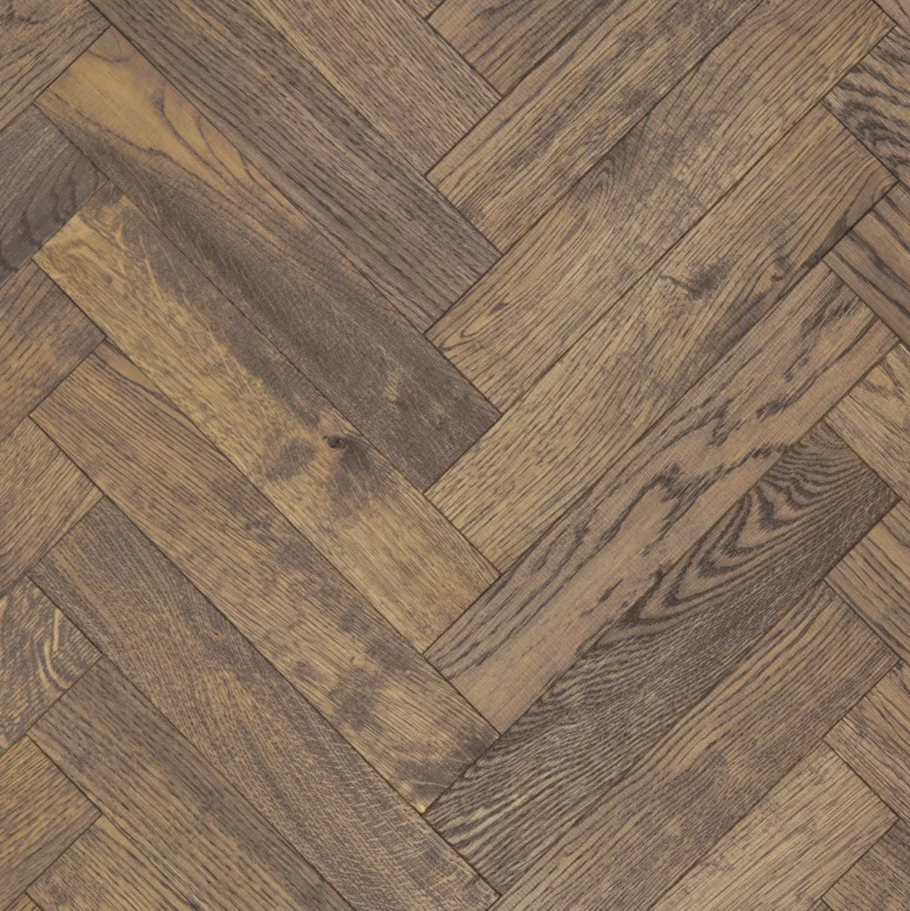 Braunes Fischgrätparkett