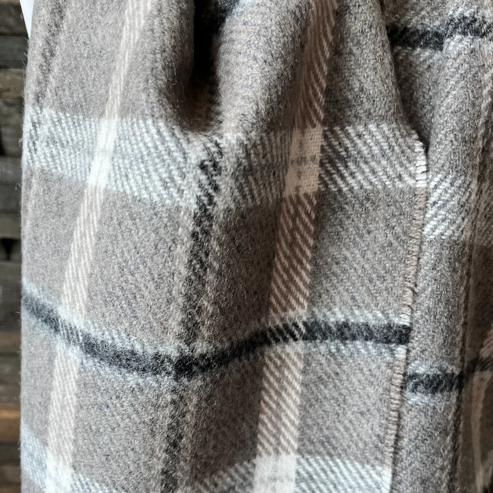 Foxford Schal Schurwolle - Grey & Sand Check 