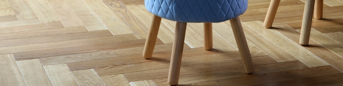 Fischgrät Eiche Antik Golden Horse Fischgrätparkett Eiche antik verlegt