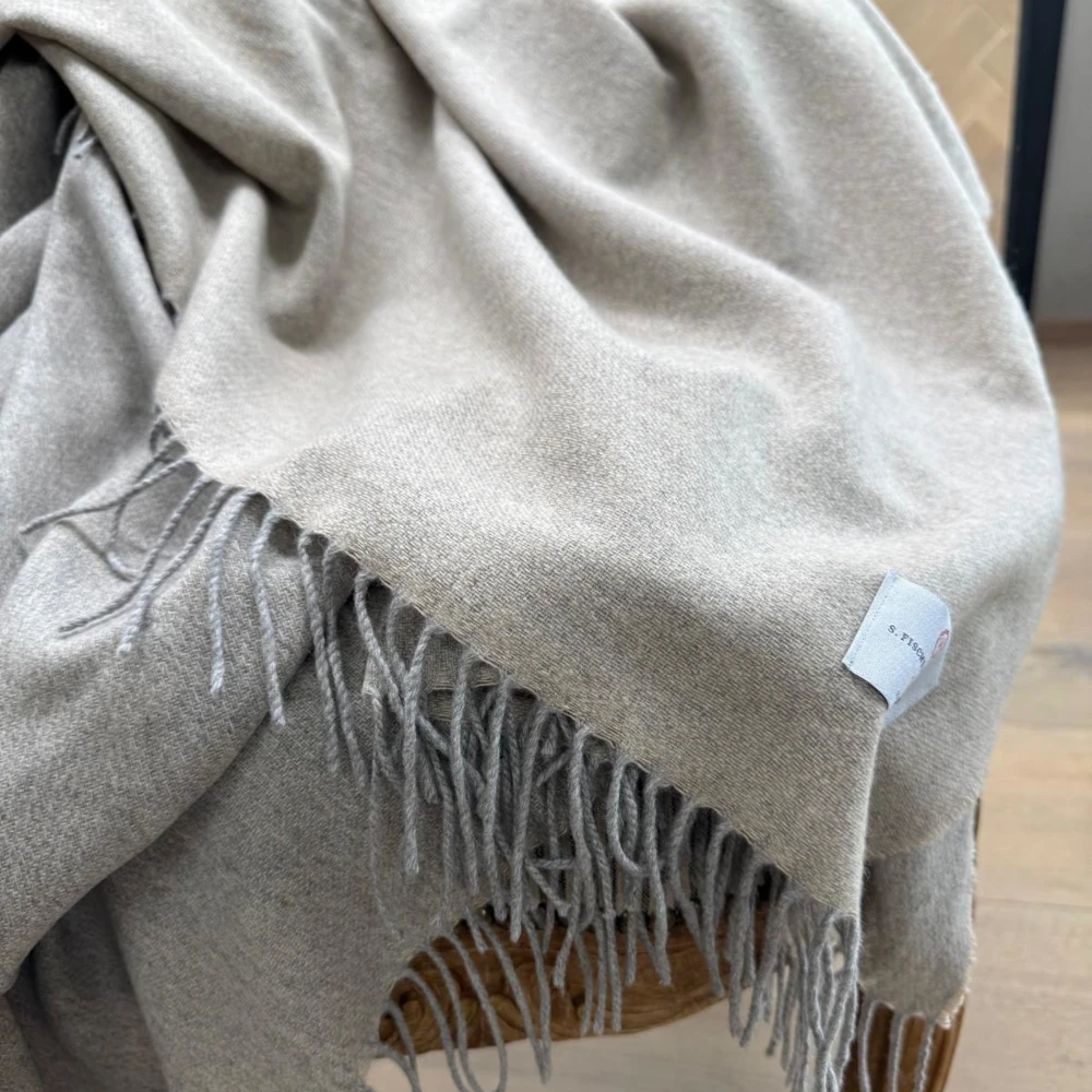 Plaid 100 % Cashmere - Grey & Beige Plaid 100 % Cashmere - Grey & Beige