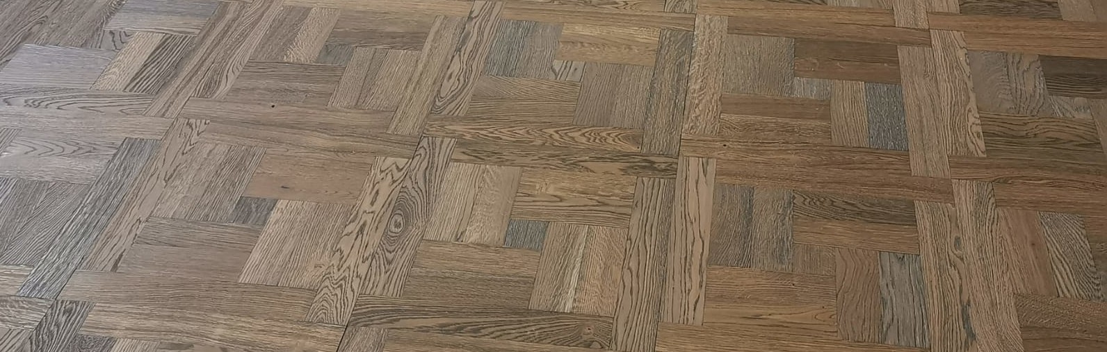 Tafelparkett London, Farbton Onyx
