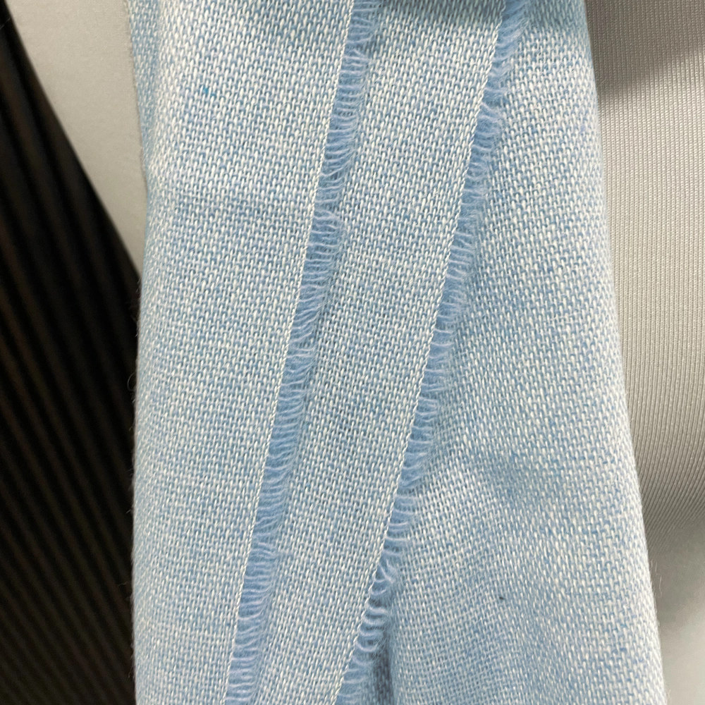 Leichter Schal Merino & Cashmere - Summer Breeze Sommerschal, hellblauer Schal, Kaschmir, Merinowolle