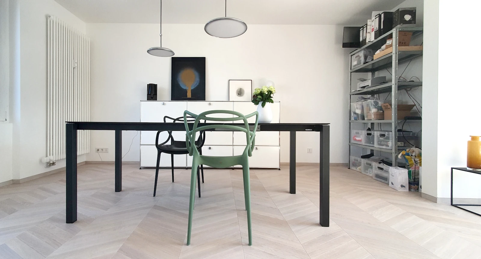 Chevron Massivholz, weißes Parkett