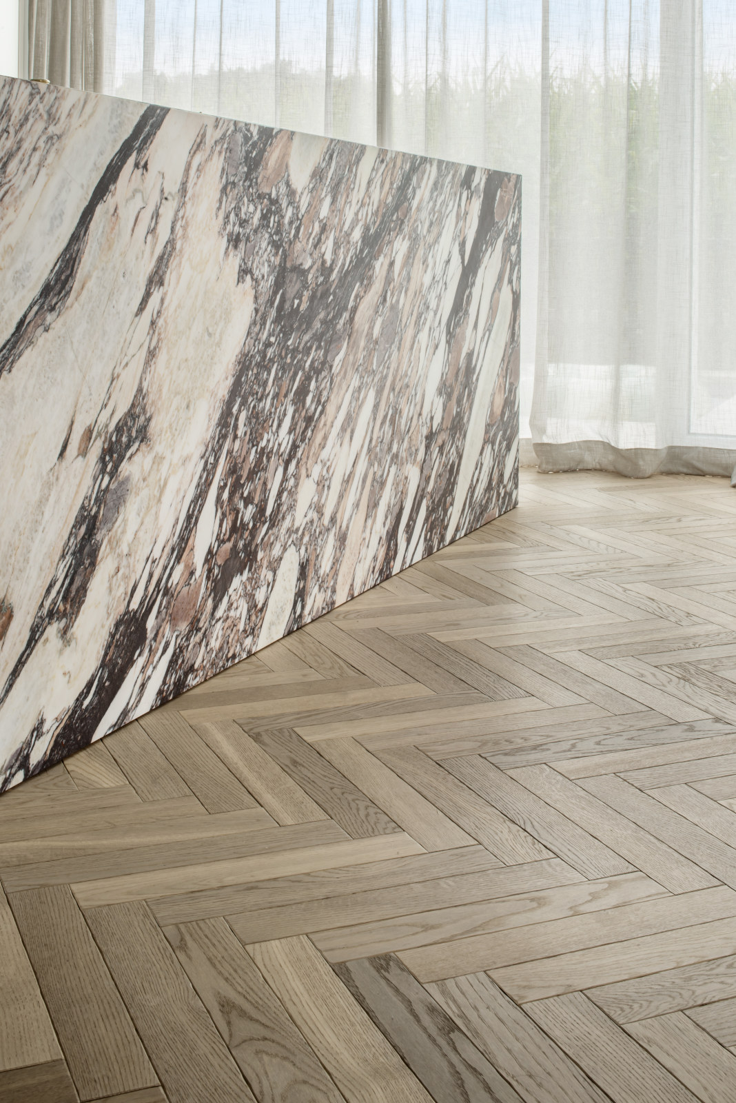 Klassisches Fischgrätparkett, Antikparkett