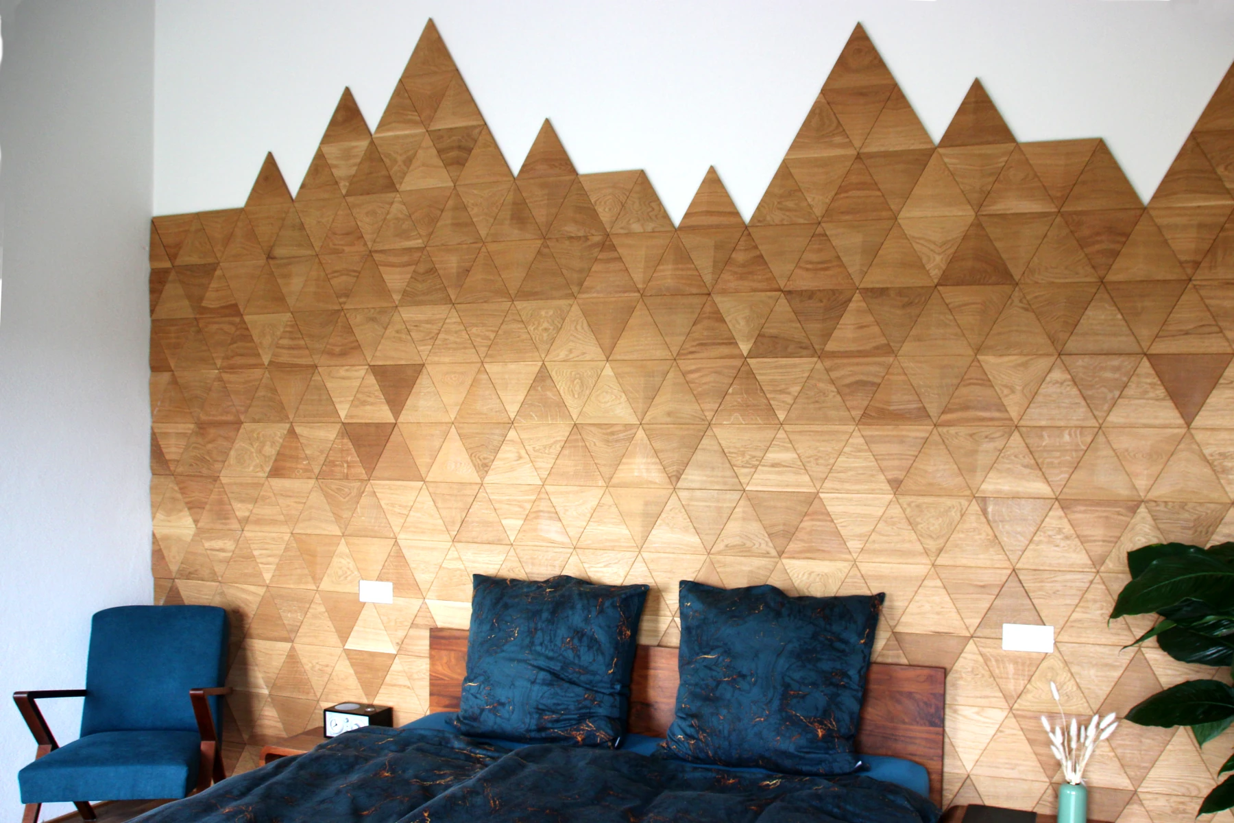 Wanddesign Exklusiv / 3D, Pyramide / Dreieck Eiche geölt Wandverkleidung Holz