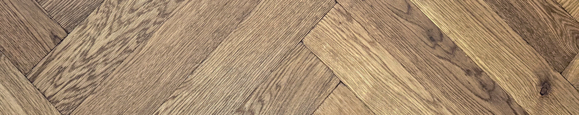 Fischgrät Eiche Antik Perpignan Antikparkett Räuchereiche