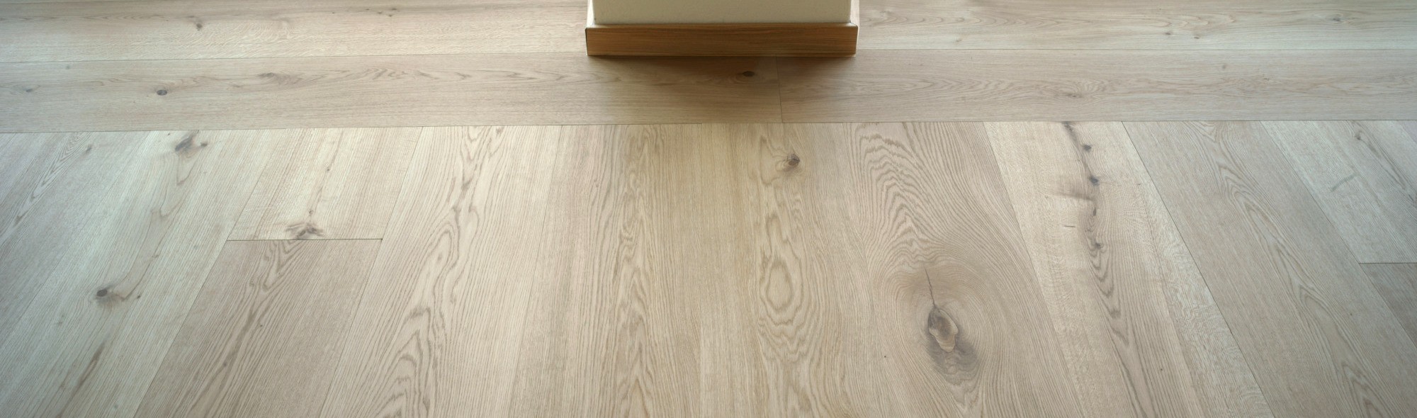 Schlossdielen / XXL-Dielen Eiche Clear White Eichendielen