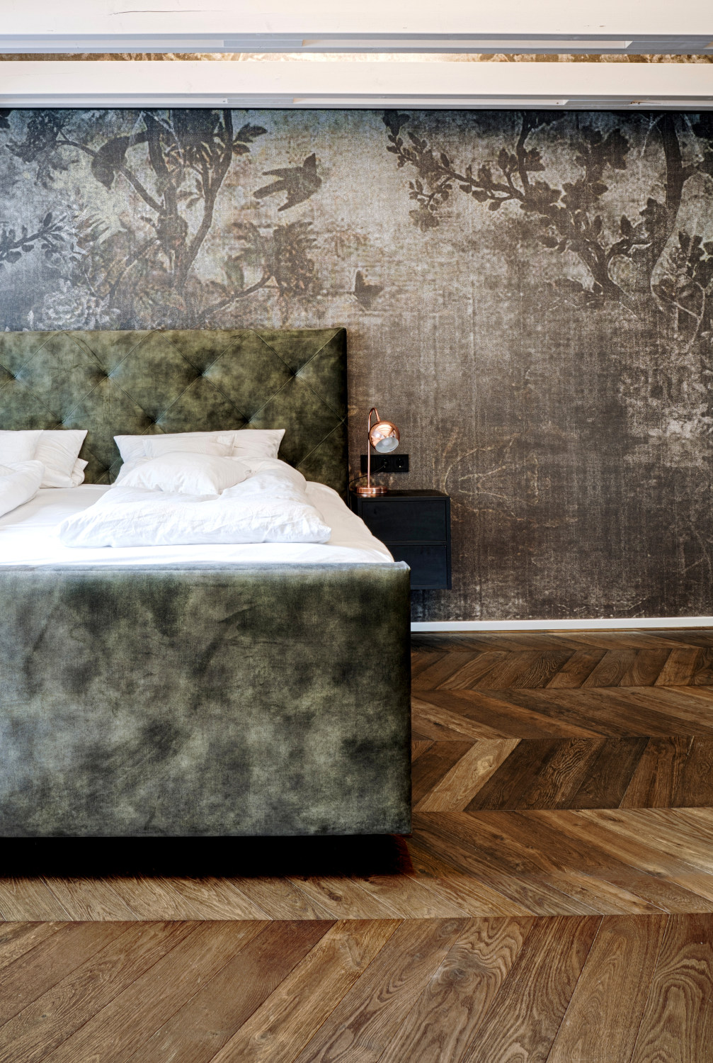 Französisches Fischgrät Parkett Winkel 60°, Eiche geräuchert "Colombian" Chevron Räuchereiche