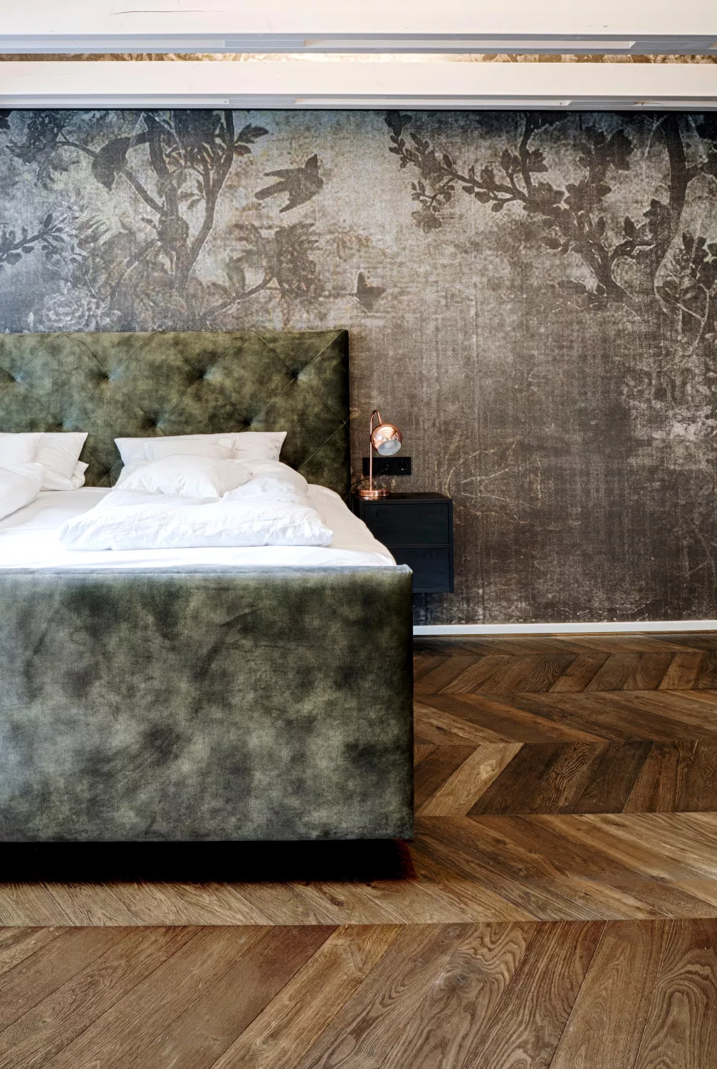 Chevron Räuchereiche