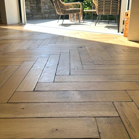 Eiche Antik Shadow Horse Eiche Antik Shadow Horse