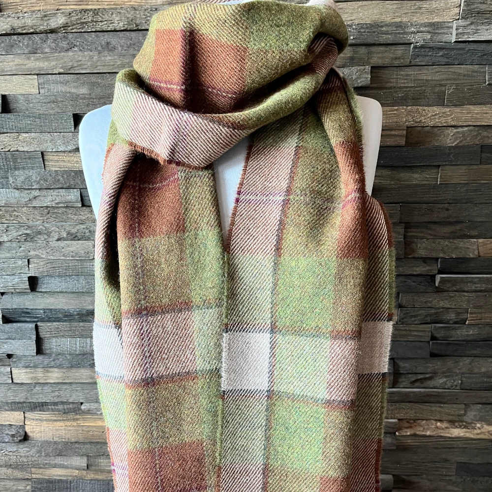 Weicher Wollschal Forrest aus Schurwolle Grün-braun karierter Herrenschal, Lambswool