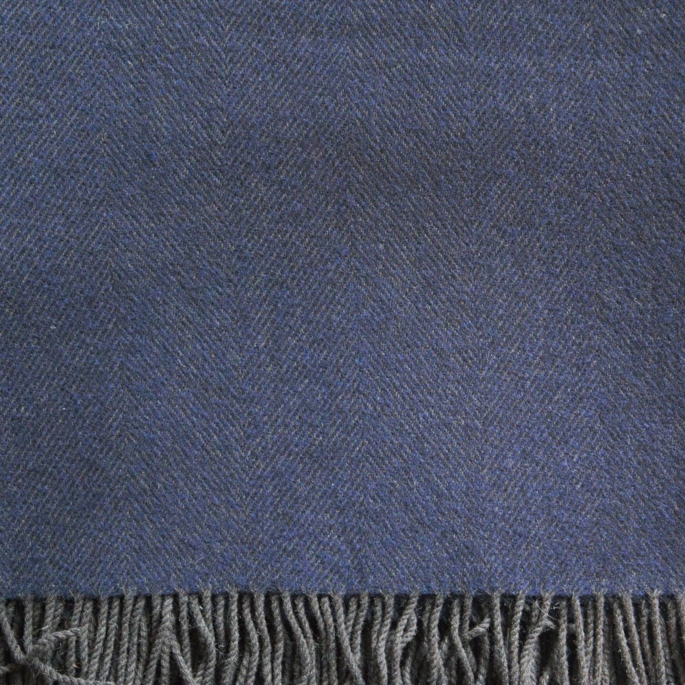 Weiches Plaid aus Schurwolle, Gentlemen's Blue dunkelblaue Wolldecke Lammwolle Irland