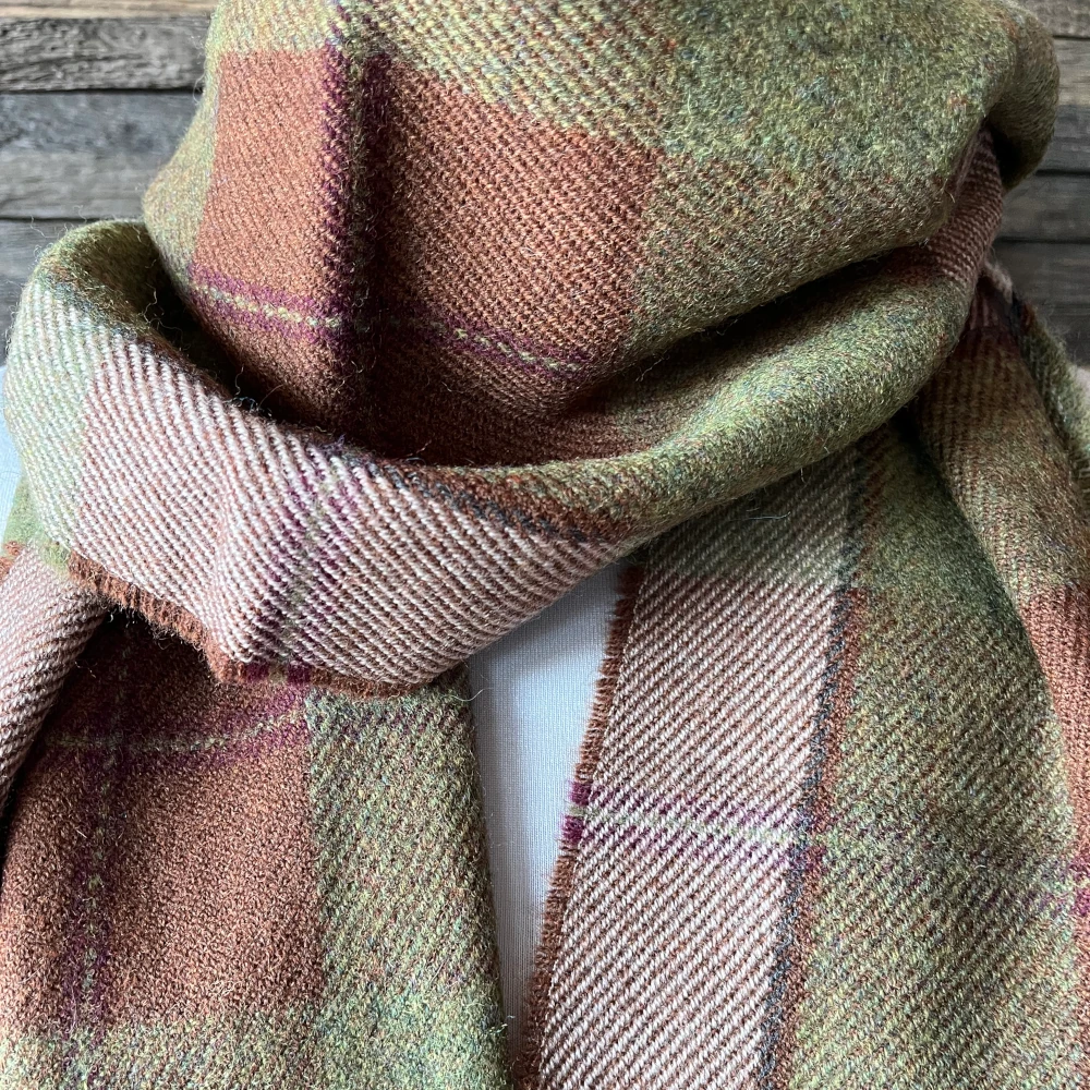 Weicher Wollschal Forrest aus Schurwolle Grün-braun karierter Herrenschal, Lambswool