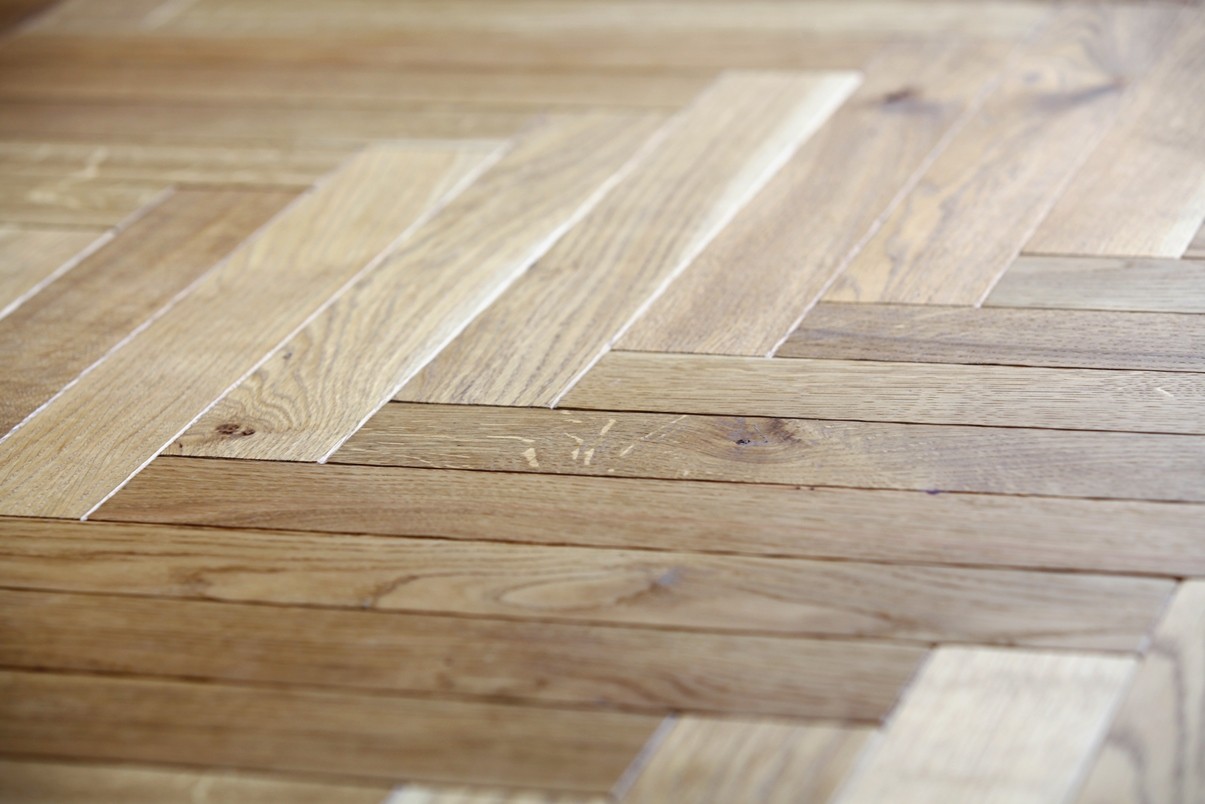 Fischgrät Eiche Antik Golden Horse Fischgrätparkett Eiche antik verlegt