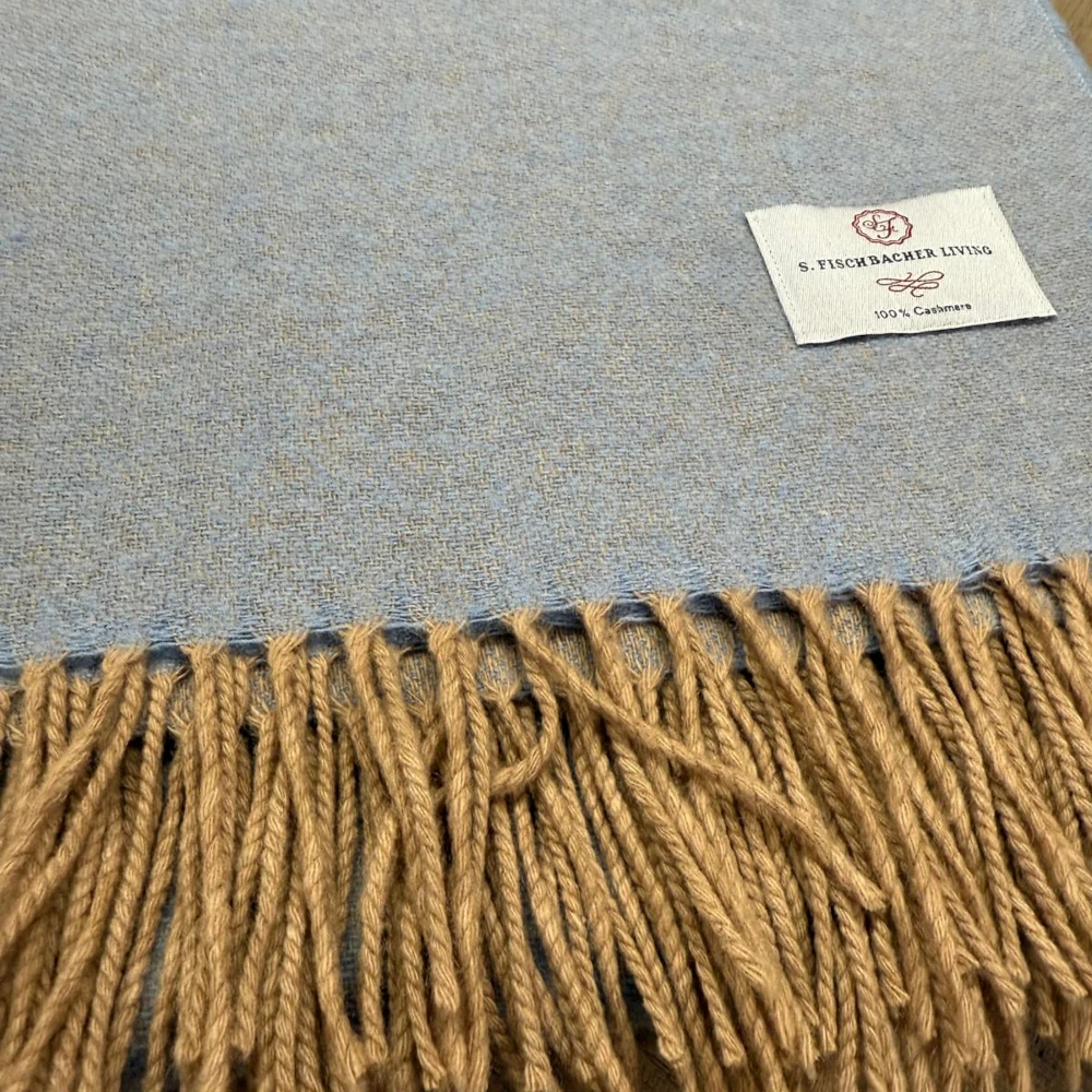 Plaid 100 % Cashmere - Beige & Soft Blue Plaid 100 % Cashmere - Beige & Soft Blue