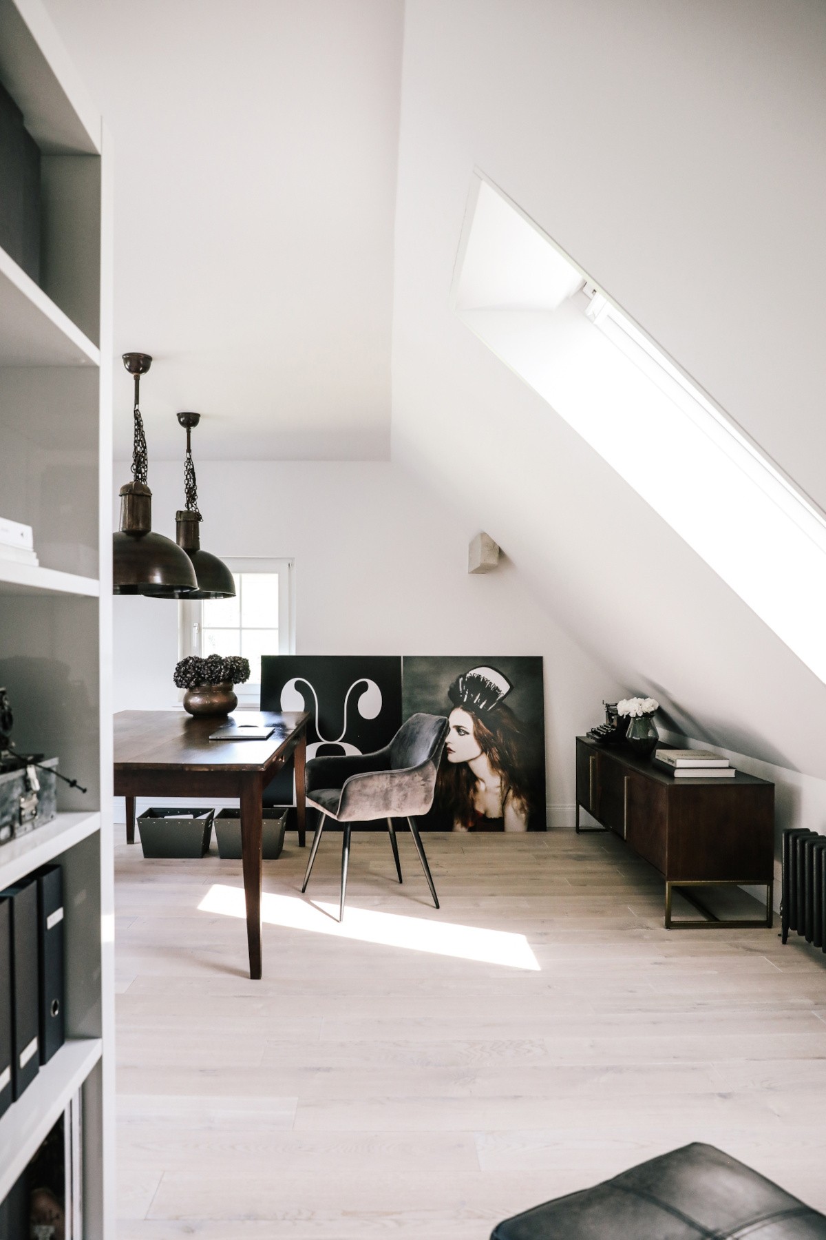 Dielen Eiche Noblesse Polar White Massivdielen weiß antik Schweiz Villa