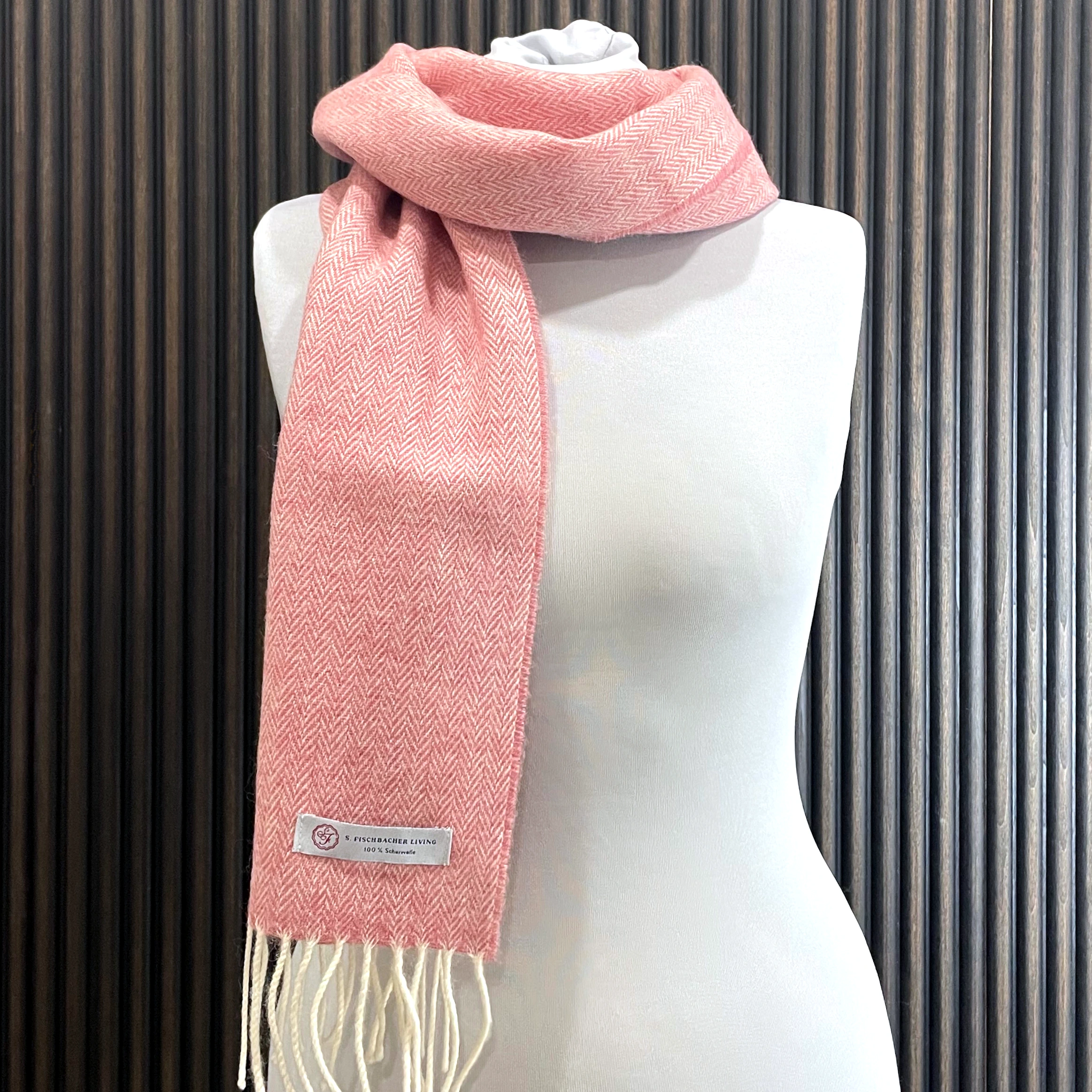 Rosa Wollschal, Lambswool, Schafwolle, Herringbone