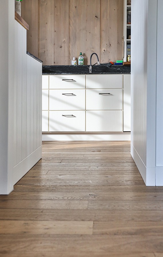 Landhausdielen Räuchereiche Antik Perpignan  Historisches Seehaus Antikparkett