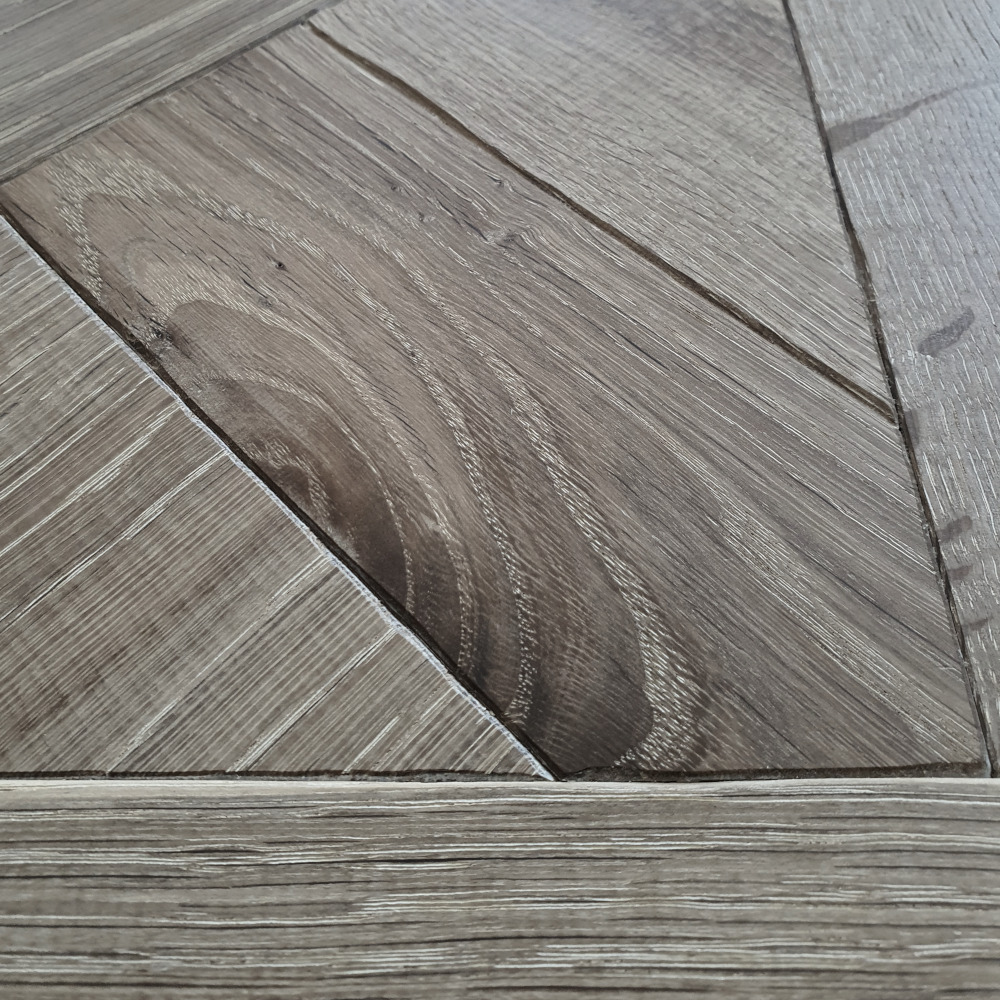 Tafelparkett Versailles - Eiche Antik Smoky Horse - Silk Grey Antikparkett Tafelparkett