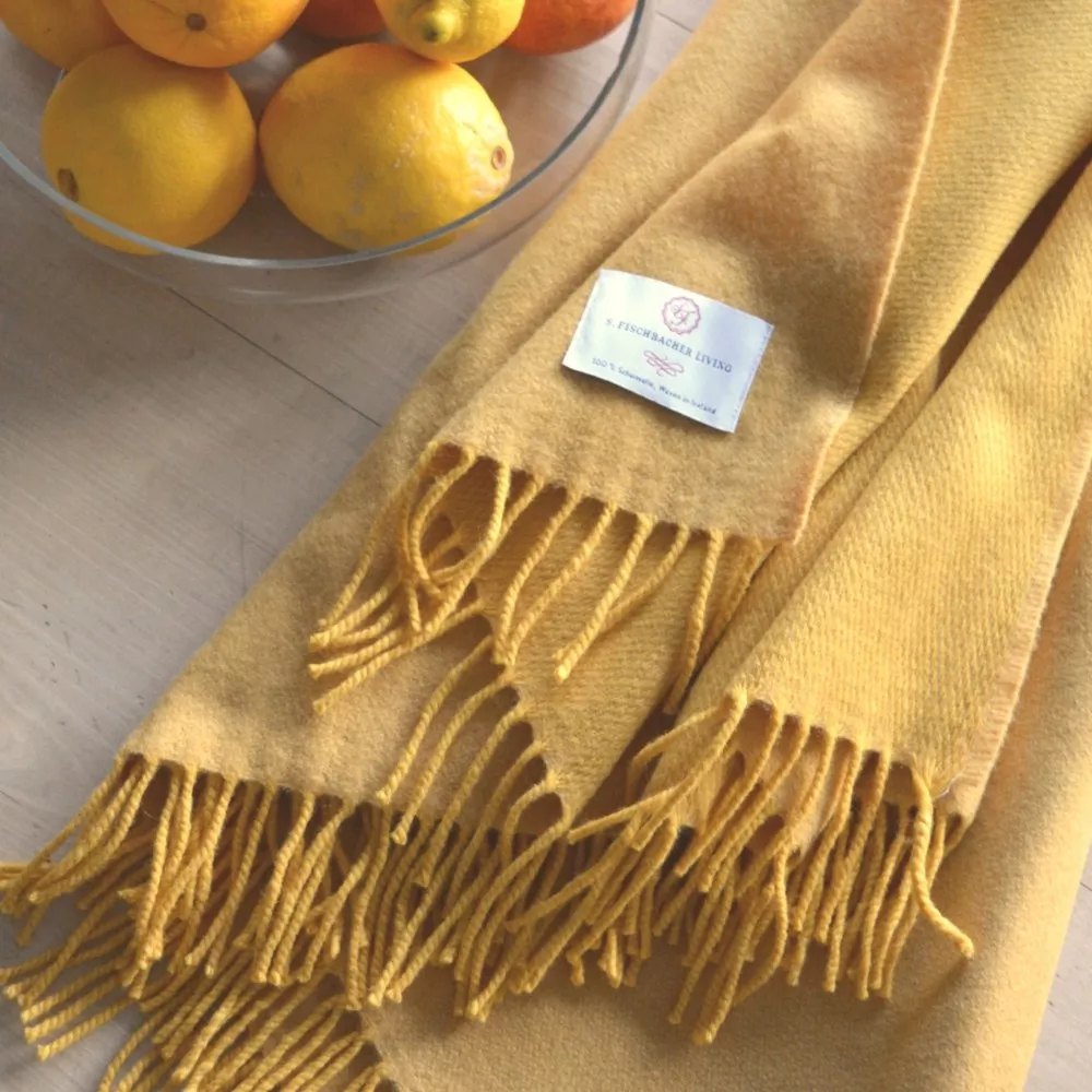 Gelbe Irische Wolldecke Schurwolle zweifarbig