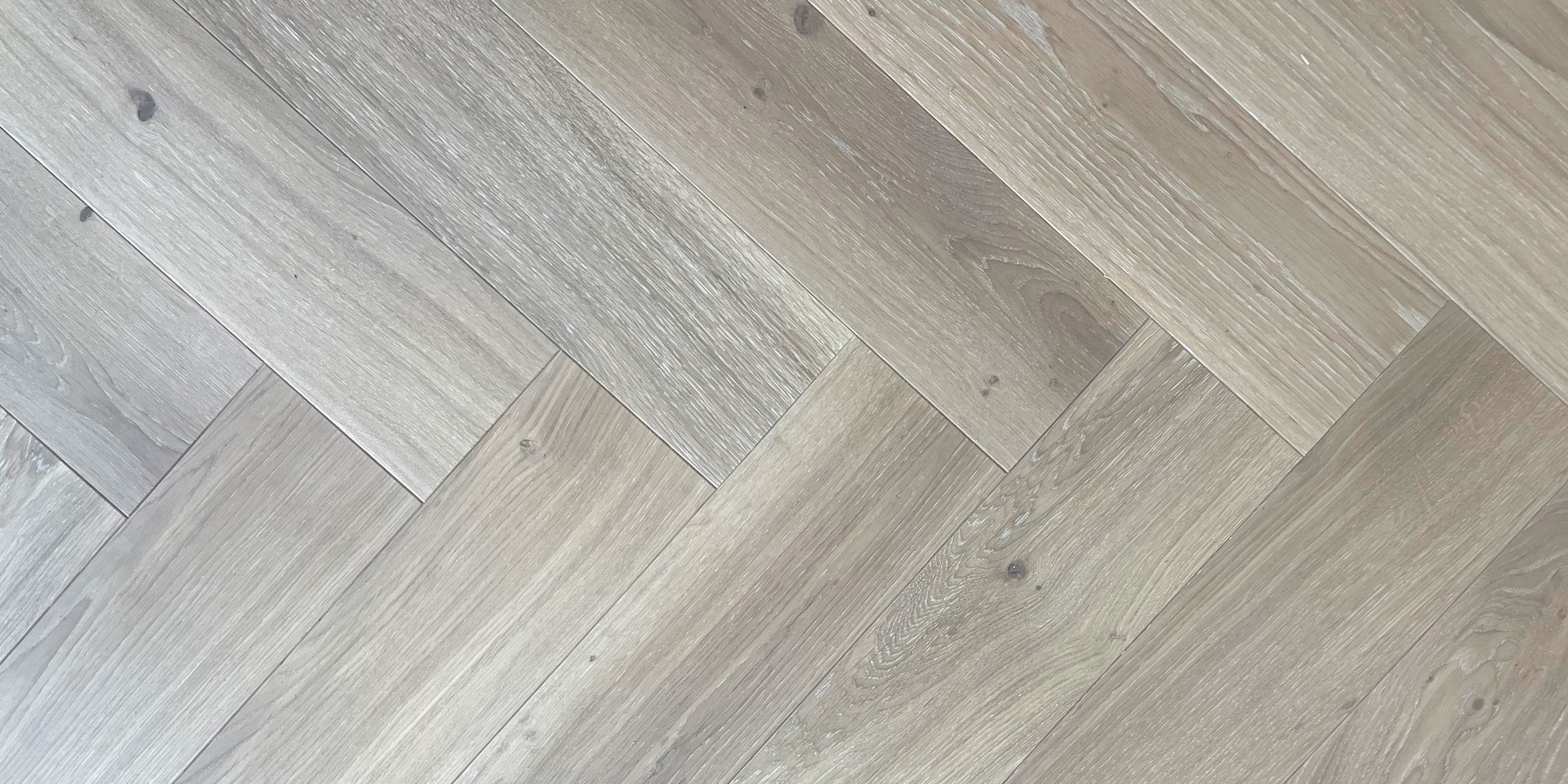 Sortierung Select, Fischgrät Helles Fischgrätparkett