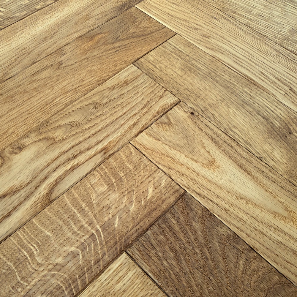 Fischgrät Antik Smoky - Horse Caramel, Sortierung Natur Räuchereiche, antik bearbeitet