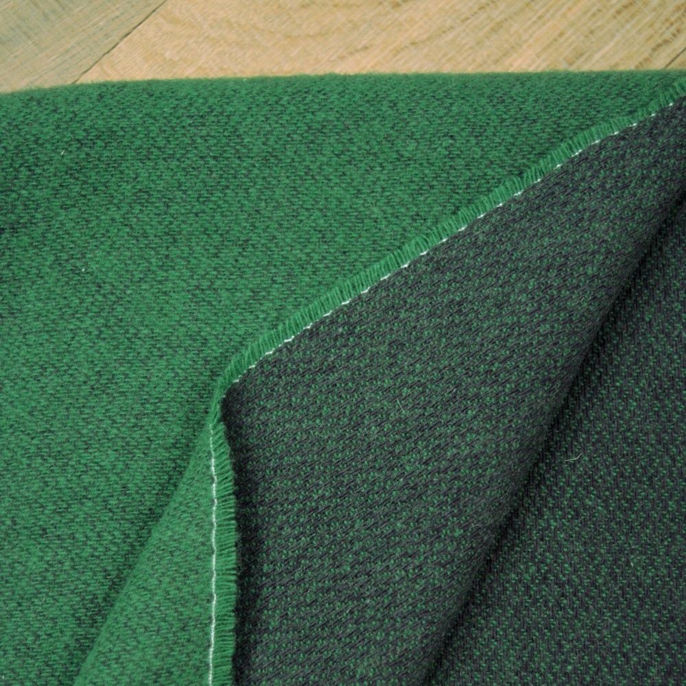 Grüne Irische Wolldecke Schurwolle zweifarbig