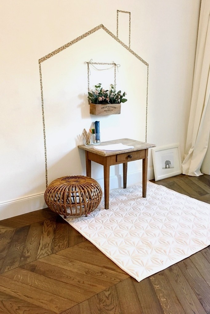 Französisches Fischgrät-Parkett 60° - Chevron - Eiche Chestnut Rustic Parkett kastanienbraun, Altbausanierung, dunkelbraunes Parkett