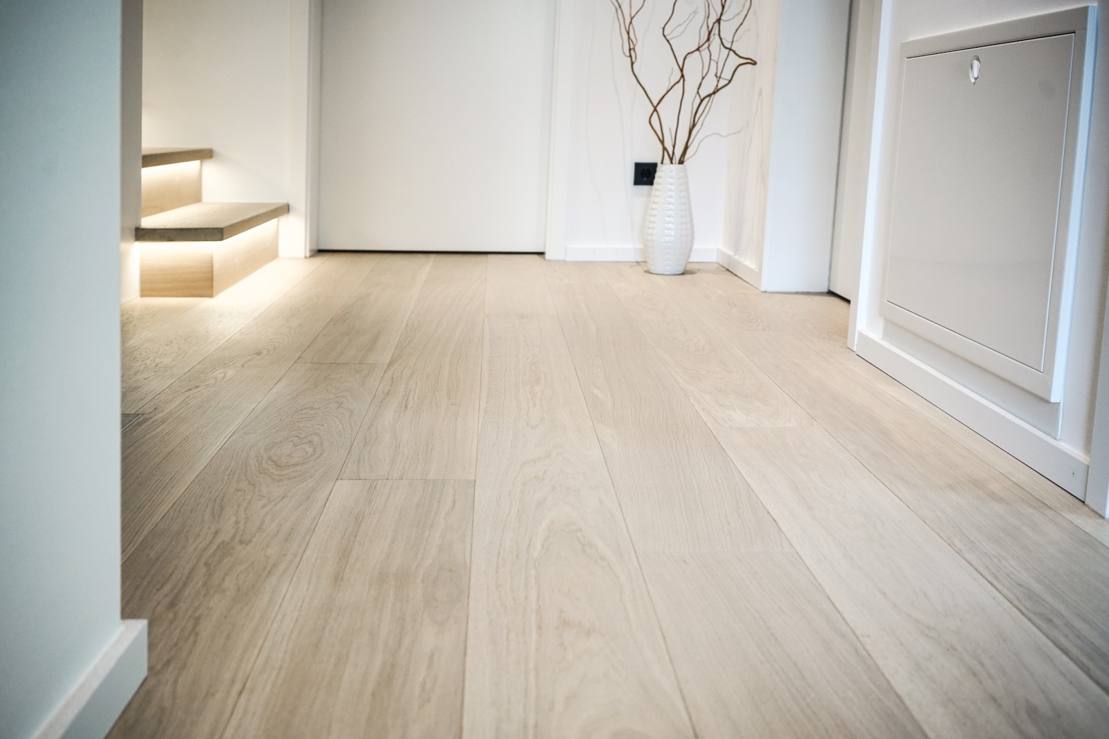 Landhausdielen Eiche Superwhite Helle Eichendielen Flur